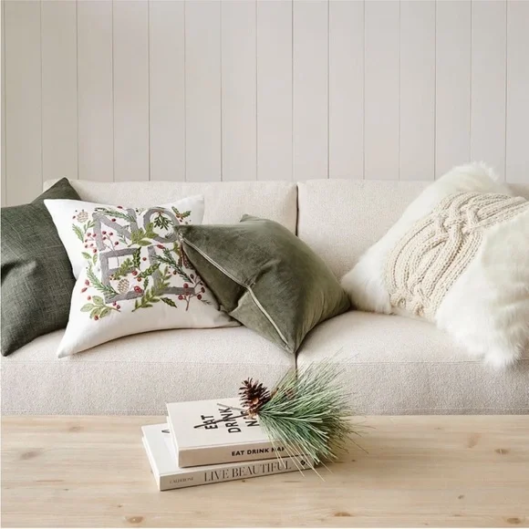 Pottery Barn Faux Fur Pillow Case Cable Knit Accent Cream White Large Square